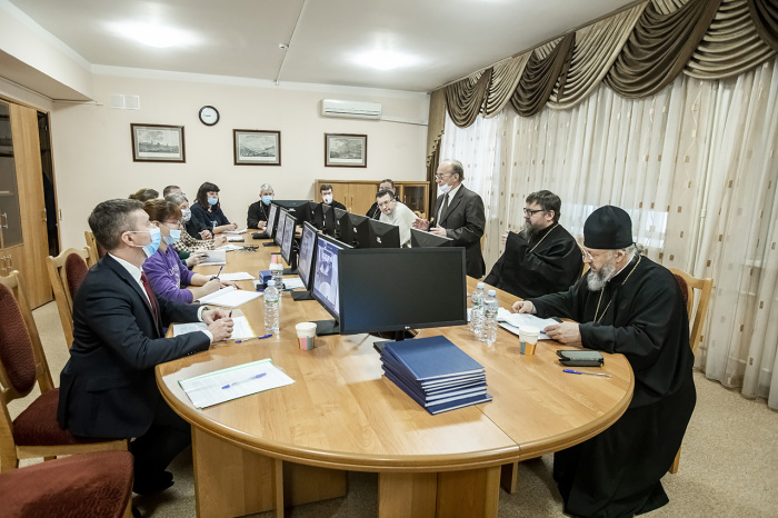 На кафедре теологии и религиоведения КемГИК прошла защита выпускных квалификационных работ